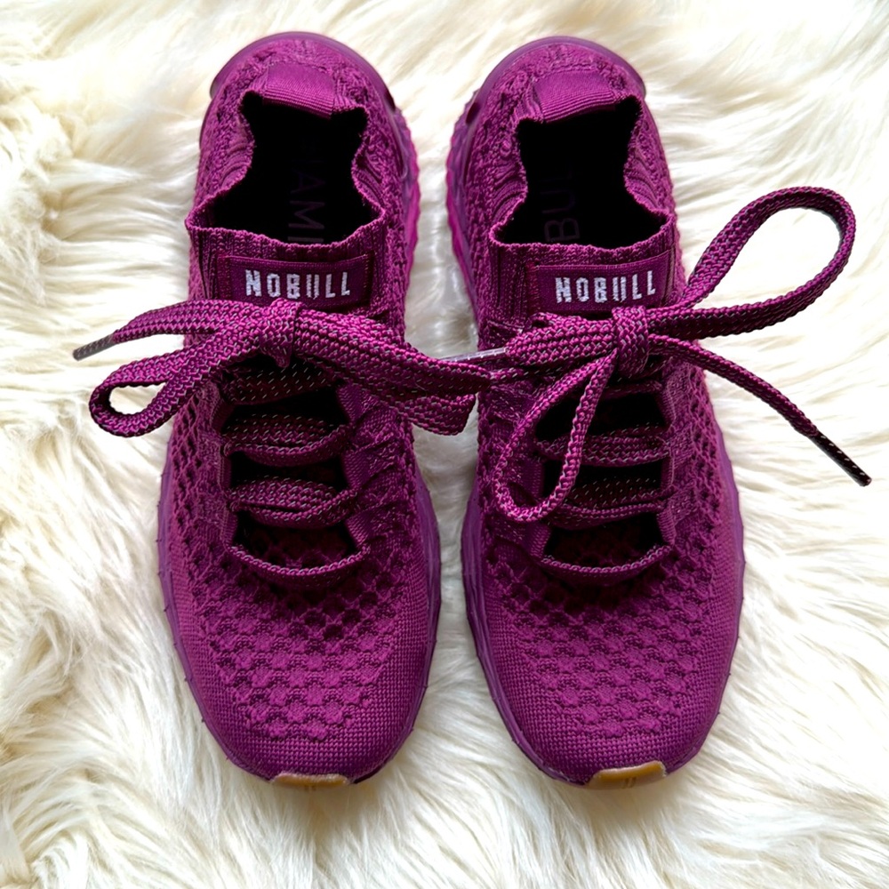 NOBULL Mulberry Purple Knit Runner Size 5 Like New